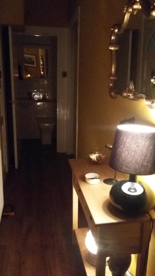 Edinburgh Two Bedroom Apartment With Free Side Street Parking 24 Hours Eksteriør billede