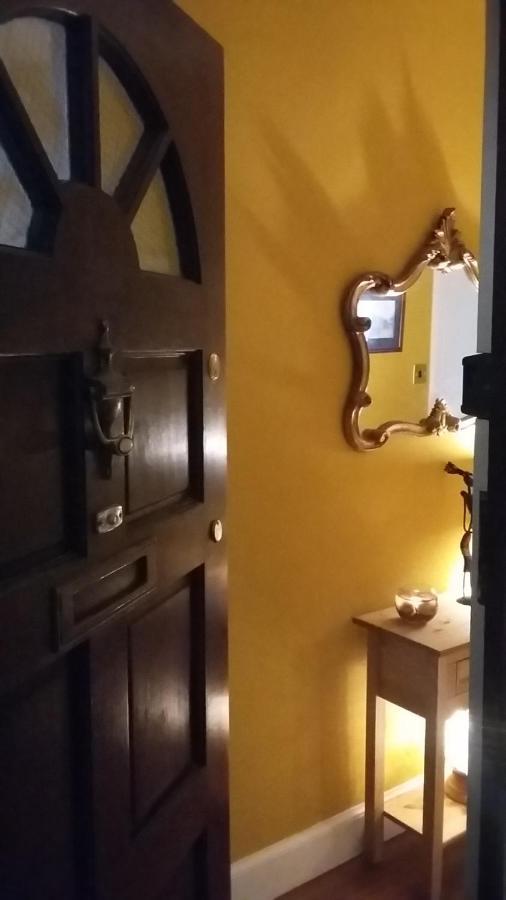 Edinburgh Two Bedroom Apartment With Free Side Street Parking 24 Hours Eksteriør billede