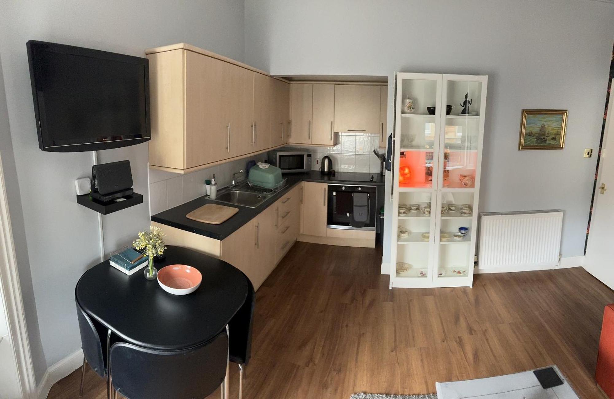 Edinburgh Two Bedroom Apartment With Free Side Street Parking 24 Hours Eksteriør billede